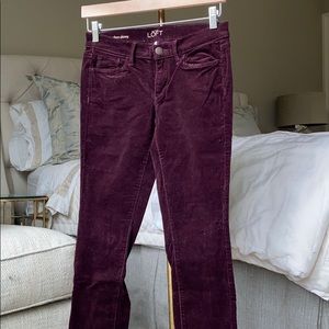 Ann Taylor LOFT maroon skinny cords